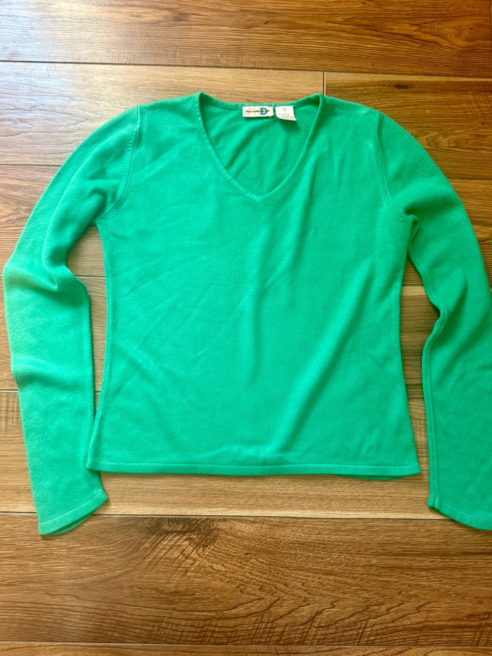 Green V-Neck Sweater - Women's Lightweight Knit